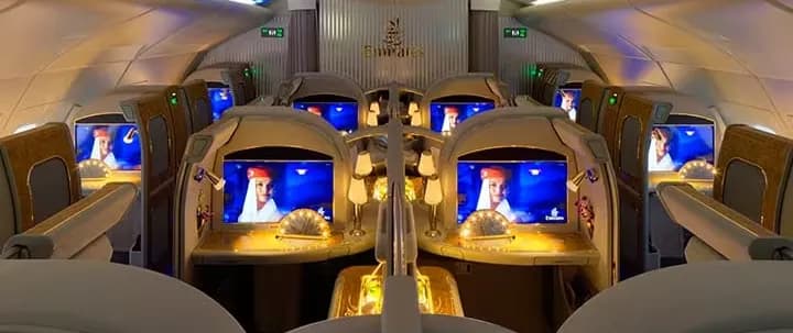 Emirates, first class | Levné letenky od STUDENT AGENCY