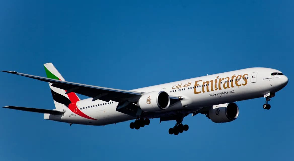 Vstupenka zdarma na fascinující akrobatickou show La Perle! Vstupenka zdarma na fascinující akrobatickou show La Perle!