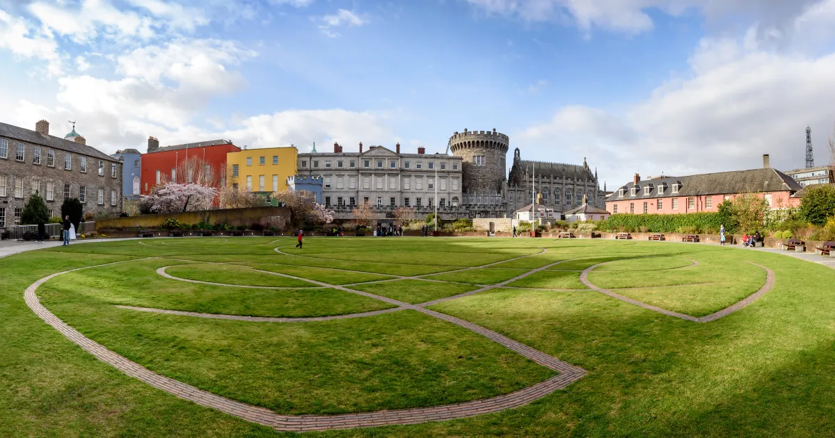 Dublinský hrad Dublinský hrad