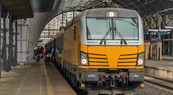 Kratší jízdní doba a pohodlné přestupy Kratší jízdní doba a pohodlné přestupy